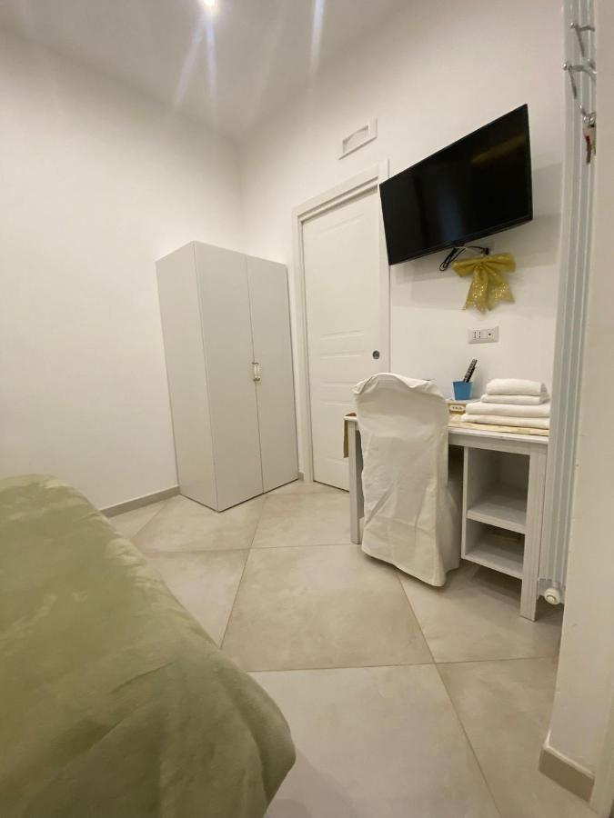 Dimora Del Carmine Hotel Bari Exterior photo