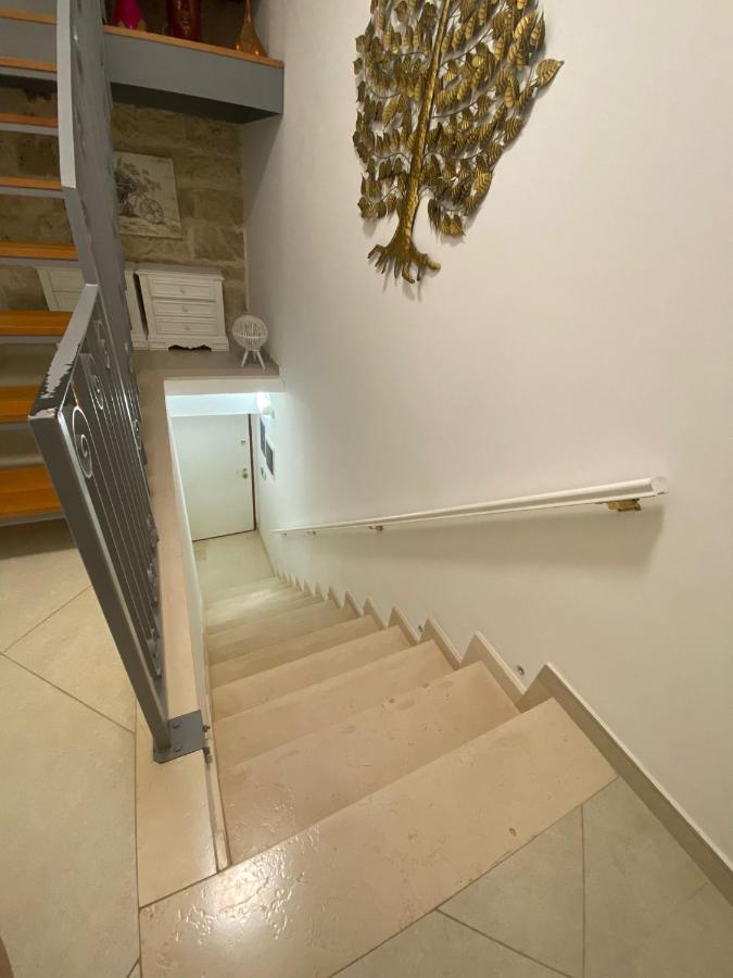 Dimora Del Carmine Hotel Bari Exterior photo