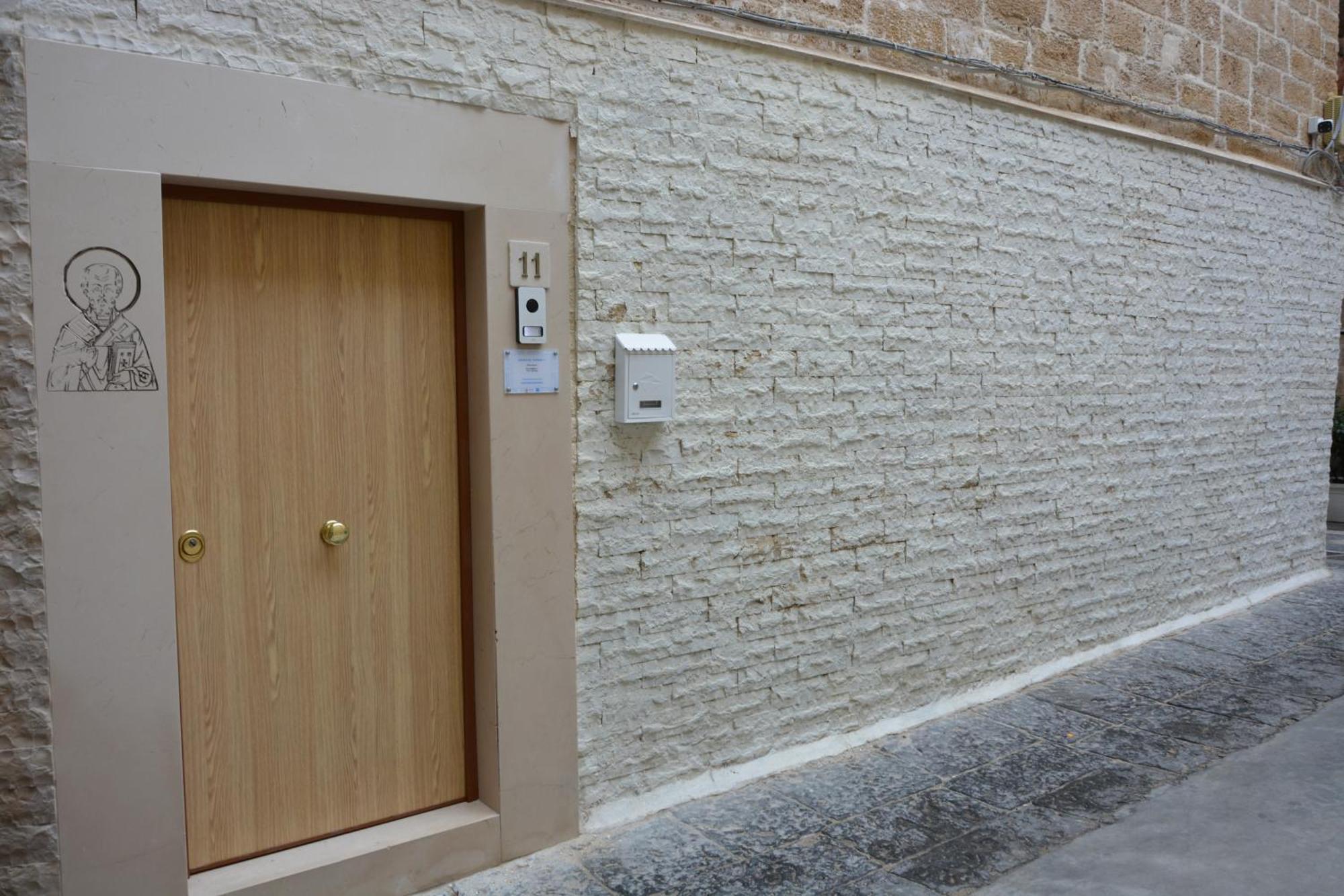 Dimora Del Carmine Hotel Bari Exterior photo