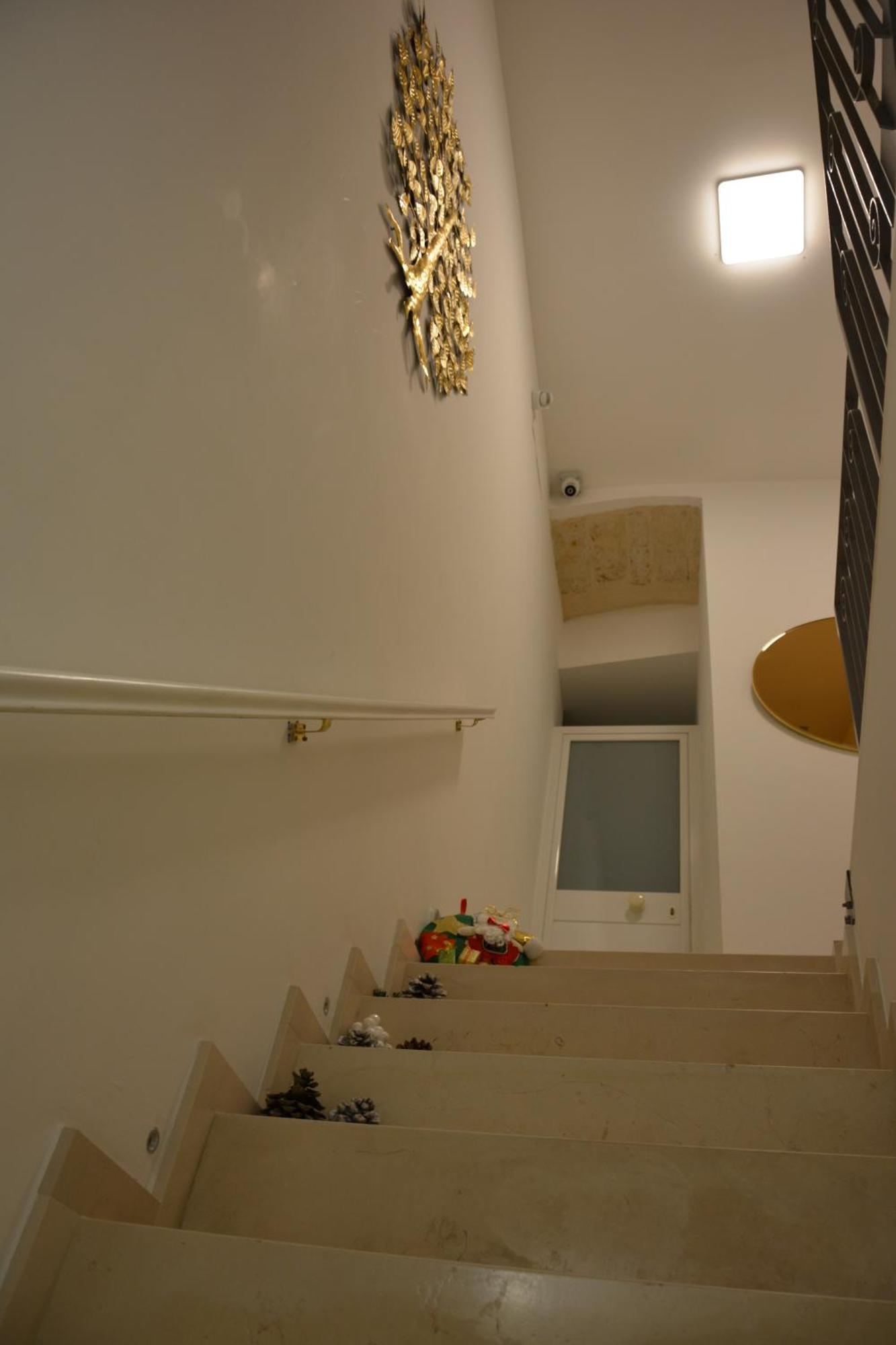 Dimora Del Carmine Hotel Bari Exterior photo